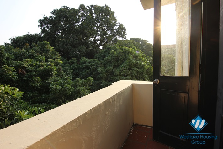 Spacious detached villa to rent in Tay Ho diplomats' compound